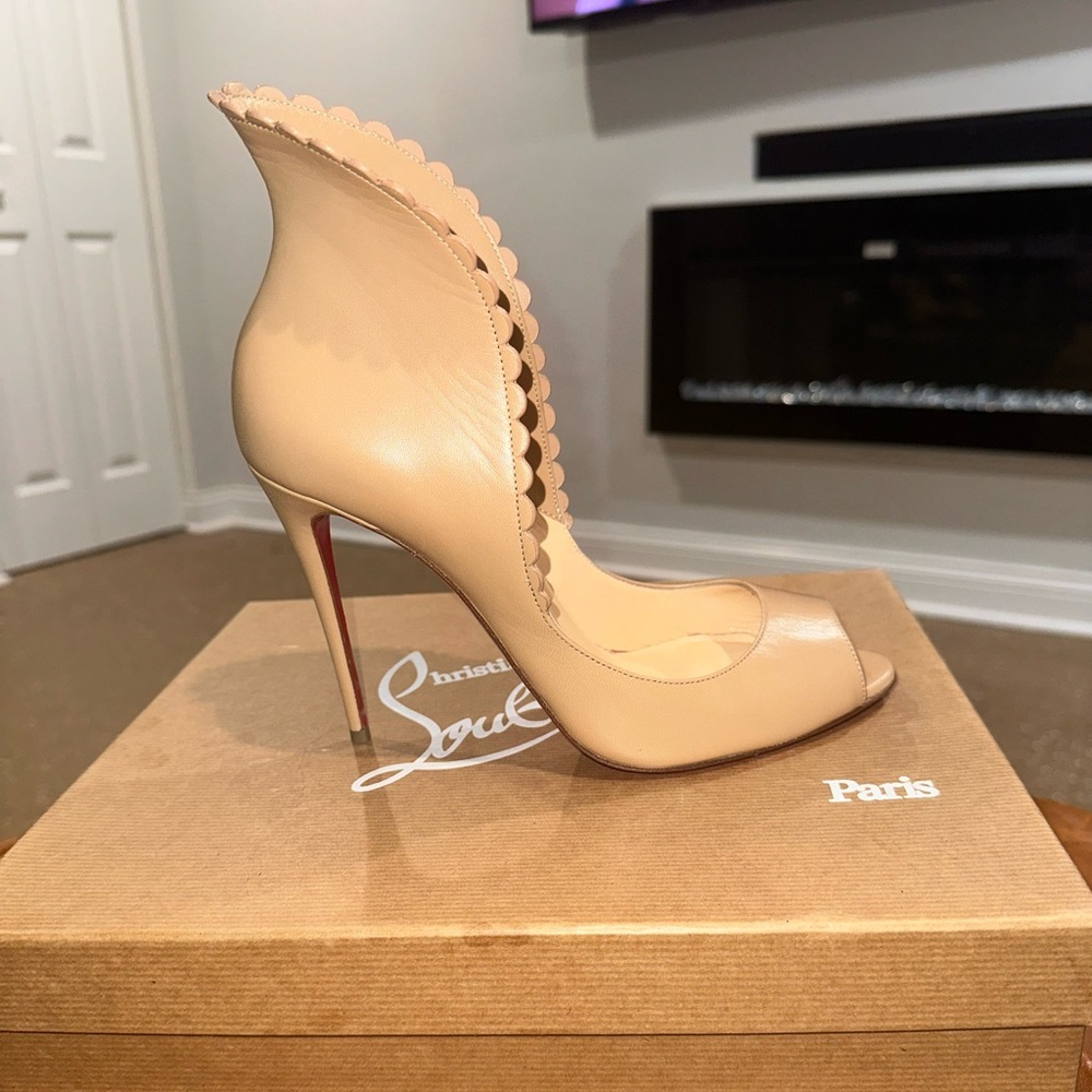 Christian Louboutin Kid Pijonina 100 Kid.